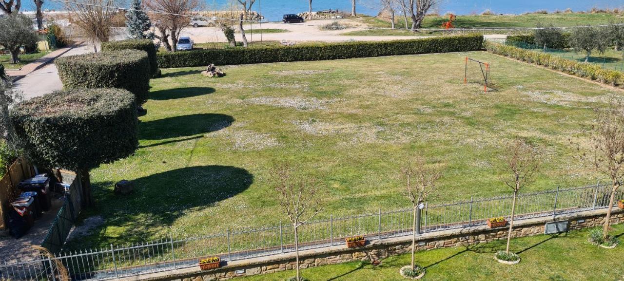 Appartamento Lago Trasimeno - Torricella Pg Εξωτερικό φωτογραφία